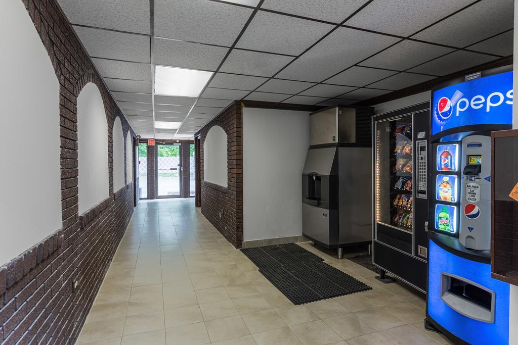 Motel 6-Warminster, Pa Екстериор снимка