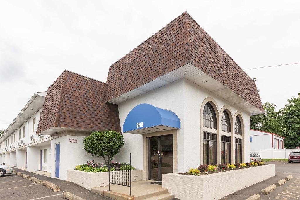 Motel 6-Warminster, Pa Екстериор снимка