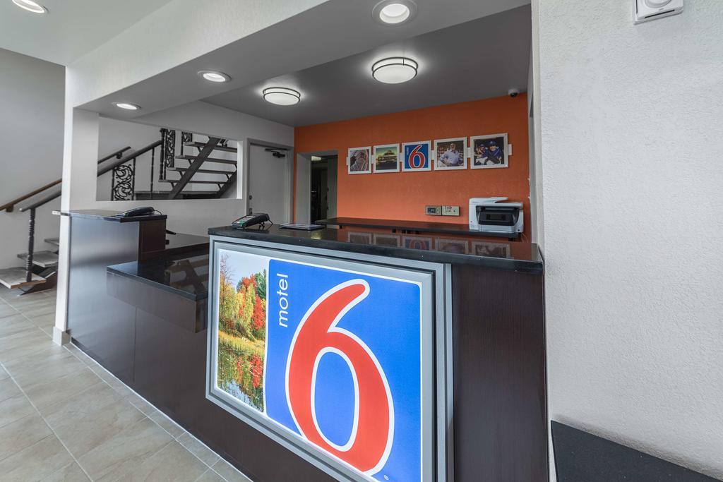 Motel 6-Warminster, Pa Екстериор снимка