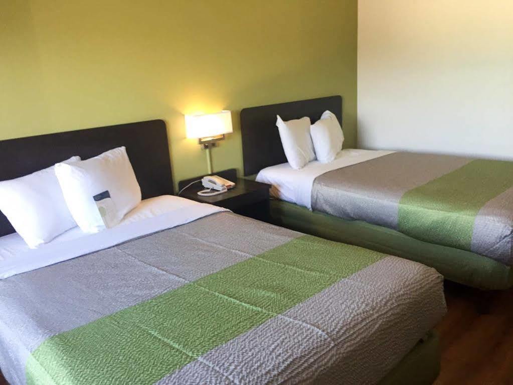 Motel 6-Warminster, Pa Екстериор снимка