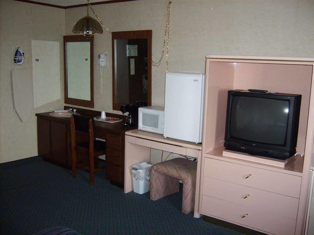 Motel 6-Warminster, Pa Екстериор снимка